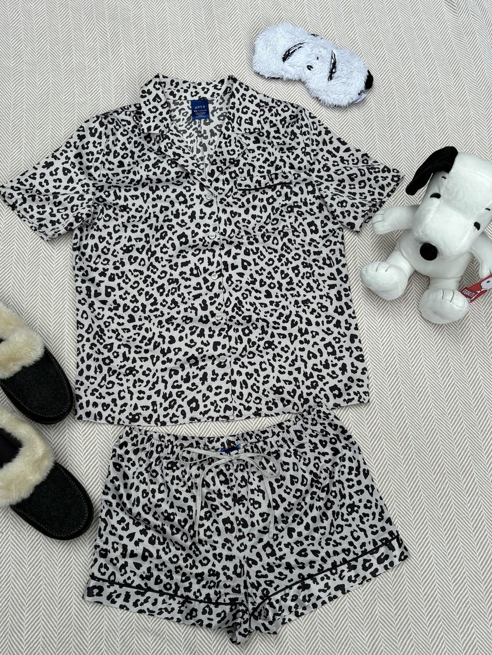 Leopard Print Pajama Set - Black & Gray
